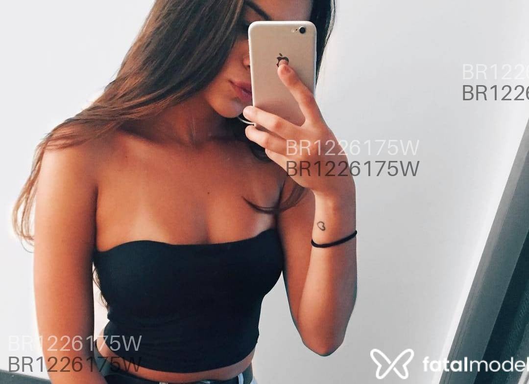 Acompanhante mulher com cabelo castanho de olhos castanhos em Colatina Acompanhante mulher com cabelo castanho de olhos castanhos em Colatina - Eliza Campos