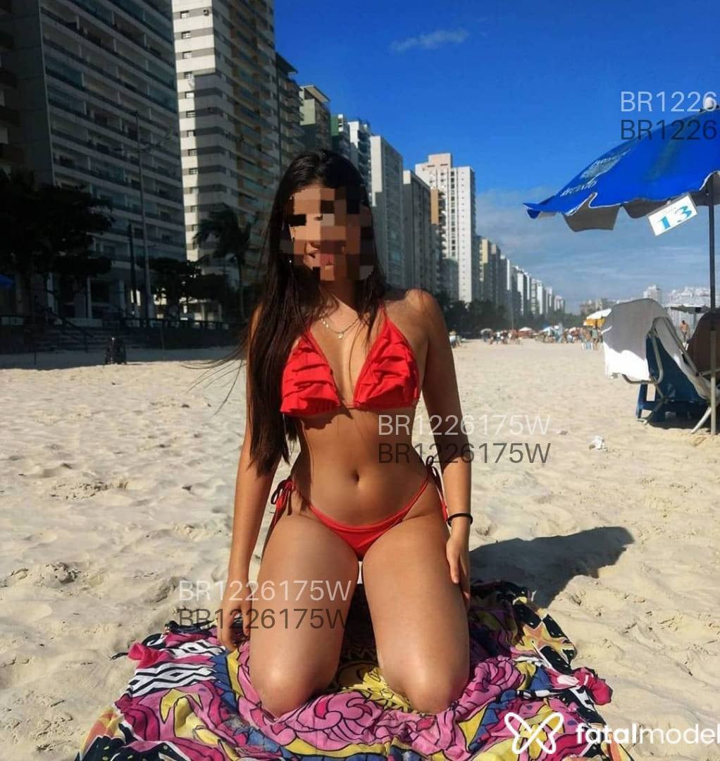 Acompanhante mulher com cabelo castanho de olhos castanhos em Colatina Acompanhante mulher com cabelo castanho de olhos castanhos em Colatina - Eliza Campos