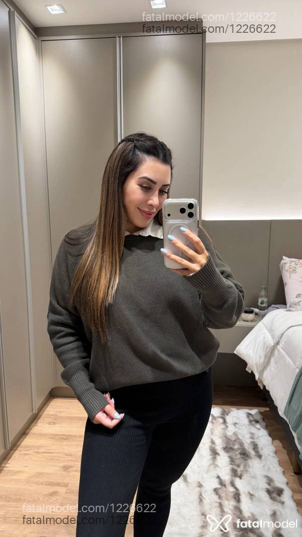 Acompanhante mulher morena (o) de olhos mel - LAURA Lima