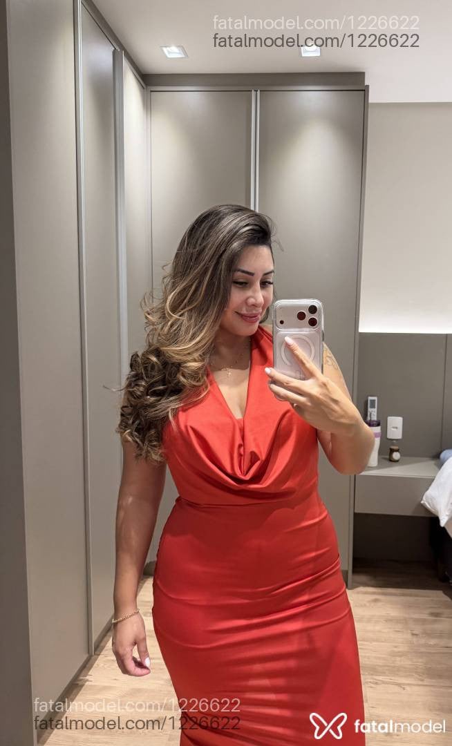 Acompanhante mulher morena (o) de olhos mel em Caxias do Sul - LAURA Lima