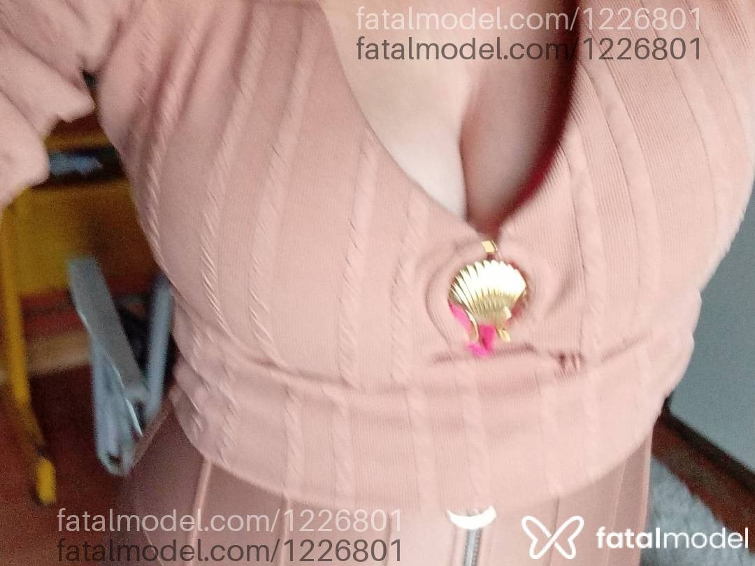 Acompanhante mulher loira (o) de olhos castanhos em Capão da Canoa - Tatiane