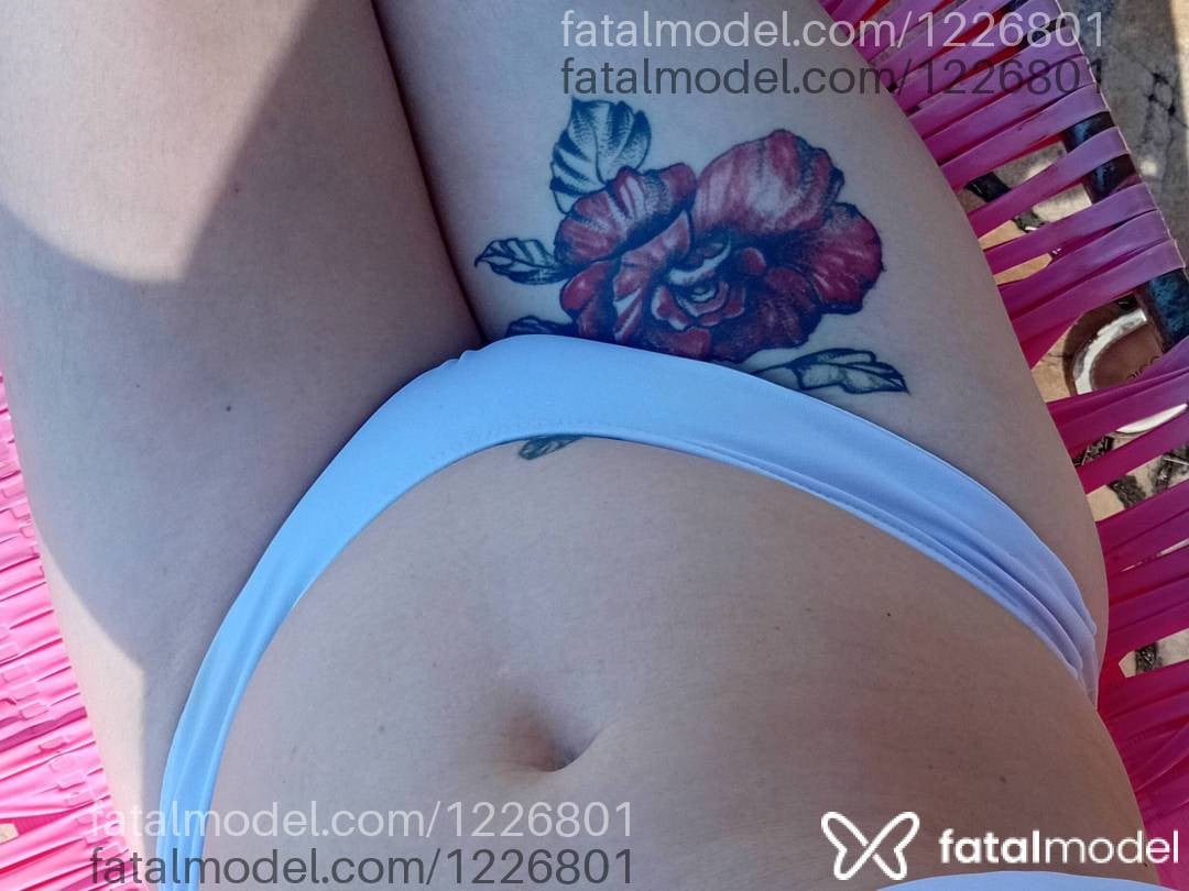 Acompanhante mulher loira (o) de olhos castanhos em Capão da Canoa - Tatiane
