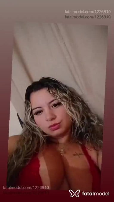 Acompanhante mulher loira (o) de olhos castanhos em Campos dos Goytacazes - Hanna Torres