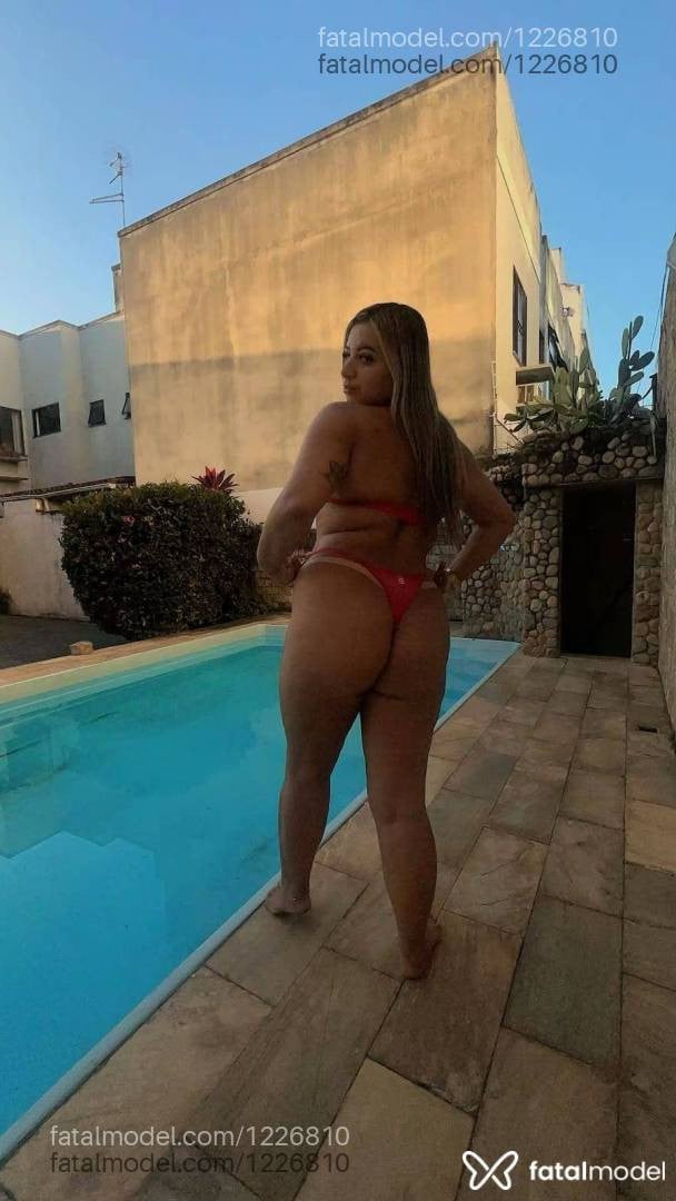 Acompanhante mulher loira (o) de olhos castanhos em Campos dos Goytacazes - Hanna Torres