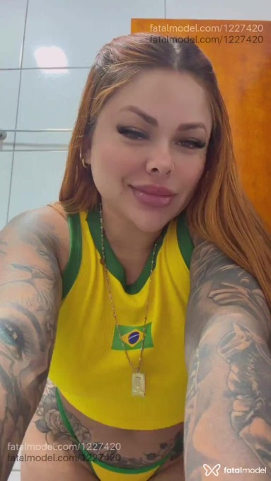 Acompanhante mulher ruiva (o) de olhos verdes em Barra do Garças - Ana Alice