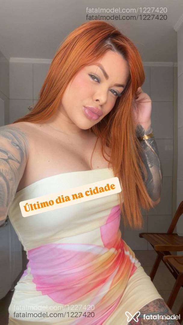 Acompanhante mulher ruiva (o) de olhos verdes - Ana Alice