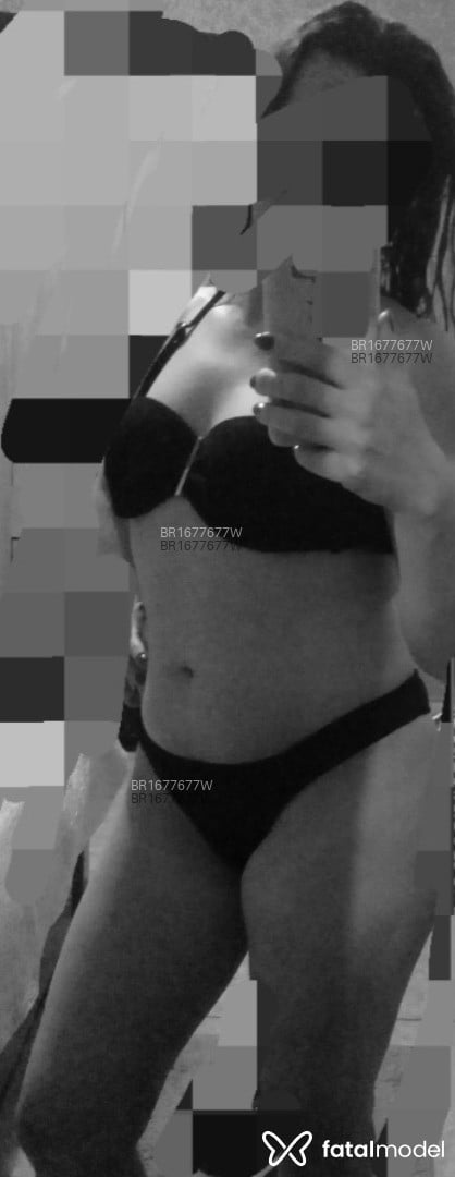 Acompanhante mulher morena (o) de olhos castanhos em Pouso Alegre - Paula Souza