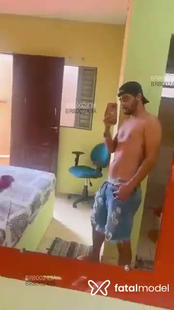 Acompanhante homem morena (o) de olhos castanhos em São Gabriel do Oeste Acompanhante homem morena (o) de olhos castanhos em São Gabriel do Oeste - Henry