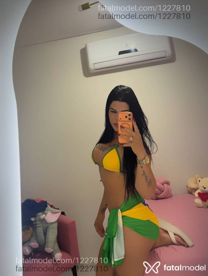 Acompanhante travesti morena (o) de olhos castanhos em Guanambi - Mallu
