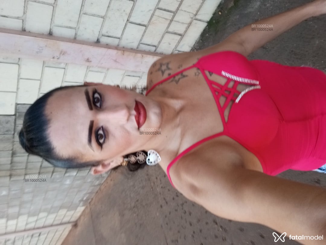Acompanhante trans morena (o) de olhos castanhos - Manuelly