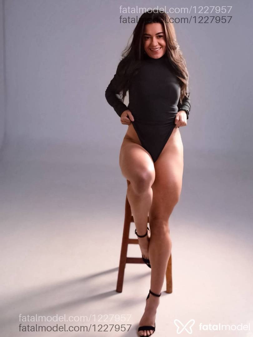 Acompanhante mulher com cabelo castanho de olhos pretos em São Paulo - Bodybuilder