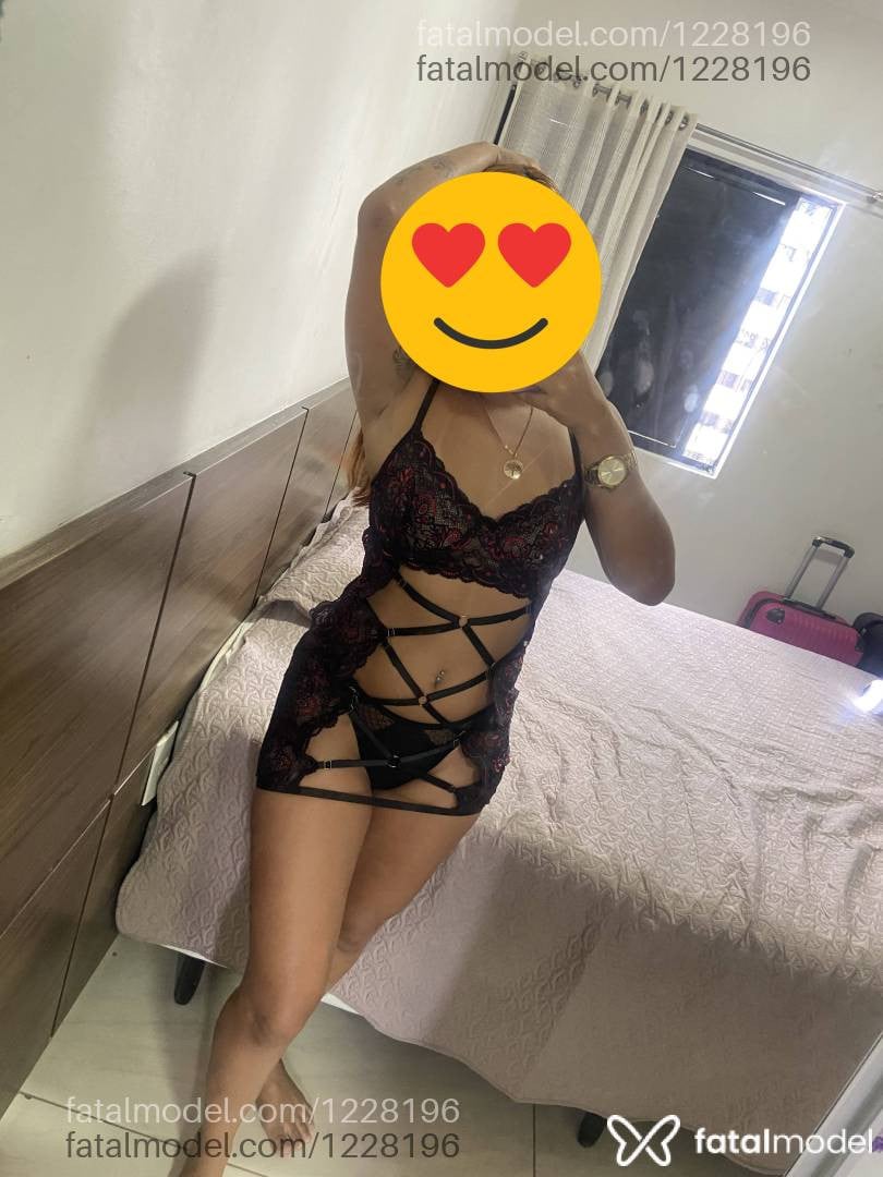 Acompanhante mulher ruiva (o) de olhos pretos em Maceió Acompanhante mulher ruiva (o) de olhos pretos em Maceió - Emily Santos