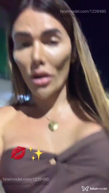 Acompanhante mulher trans loira (o) de olhos castanhos em Brasília Acompanhante mulher trans loira (o) de olhos castanhos em Brasília - Dianna