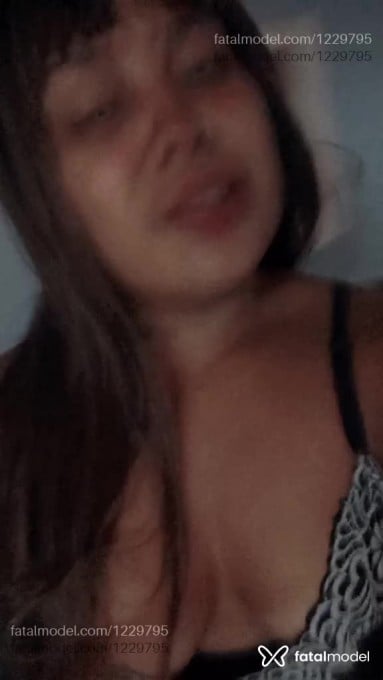 Acompanhante mulher morena (o) de olhos castanhos em Teófilo Otoni - Vick Aguiár