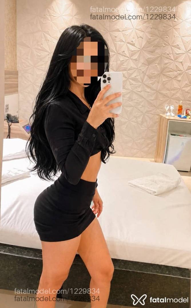 Acompanhante mulher com cabelo castanho de olhos pretos em Sinop - Laura Kawasaki