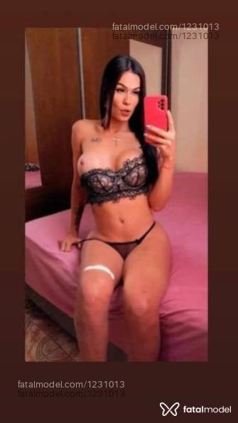 Acompanhante mulher trans morena (o) de olhos castanhos - Sabrina Klin