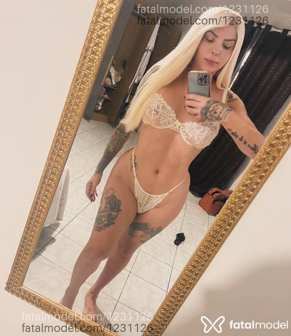 Acompanhante mulher trans loira (o) de olhos castanhos em Cachoeiro de Itapemirim - Camilla schimith