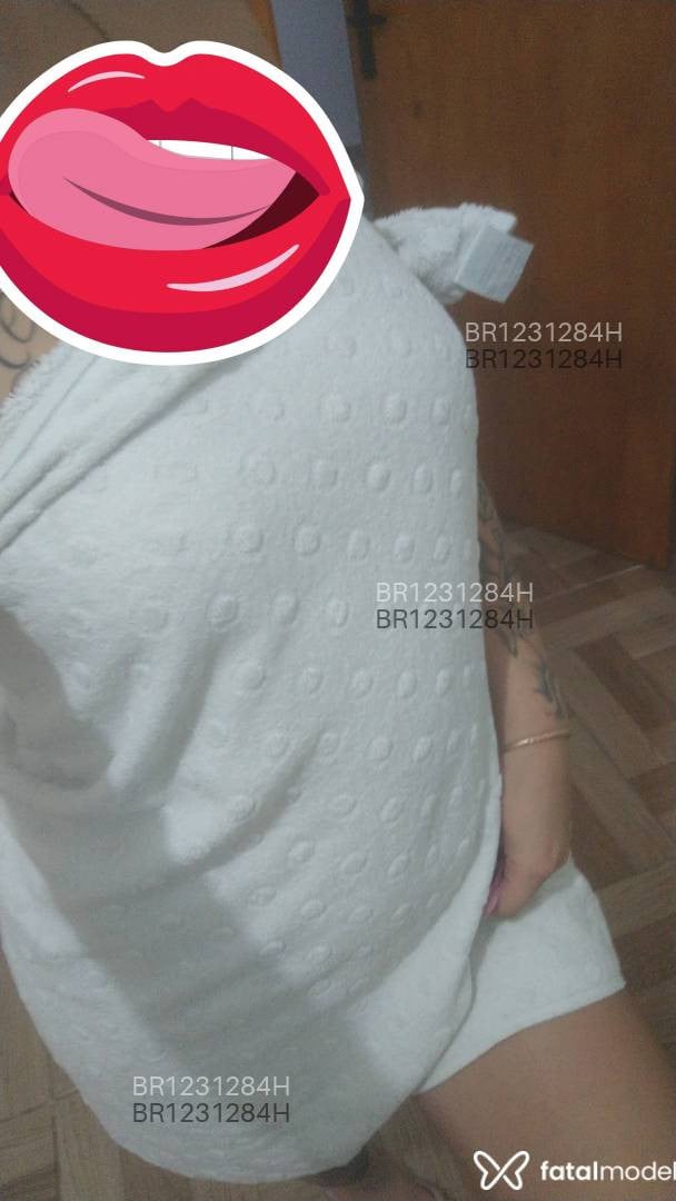 Acompanhante mulher morena (o) de olhos castanhos em Novo Hamburgo Acompanhante mulher morena (o) de olhos castanhos em Novo Hamburgo - Mirela