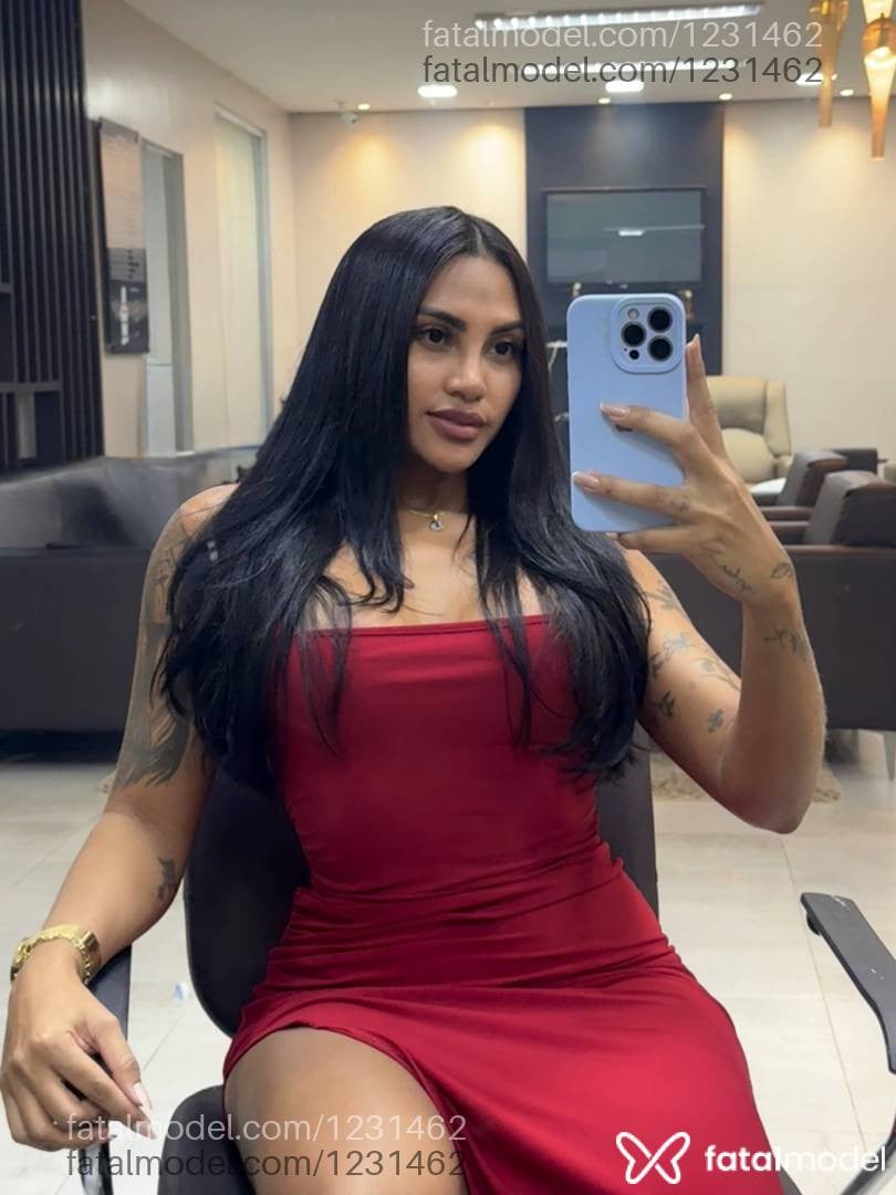 Acompanhante mulher morena (o) de olhos pretos - NICOLLY SANCHES