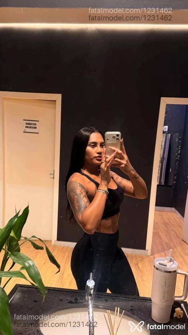 Acompanhante mulher morena (o) de olhos pretos - NICOLLY SANCHES
