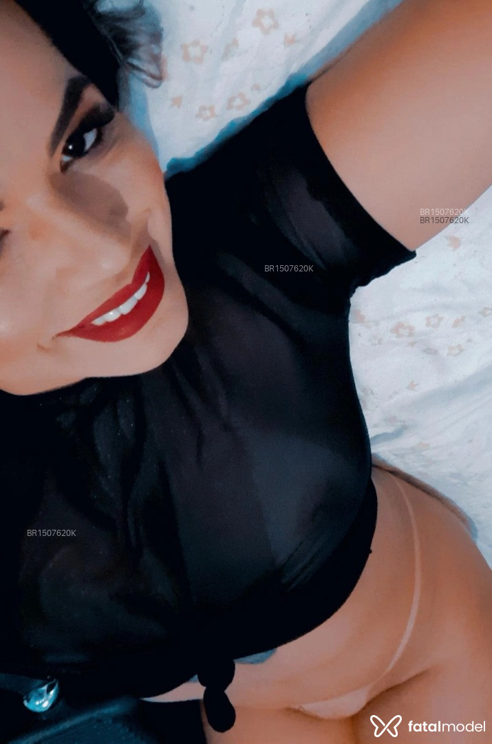 Acompanhante mulher loira (o) de olhos pretos em Vila Rica - Fernanda Soares