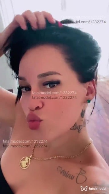 Acompanhante mulher morena (o) de olhos castanhos em Vitória da Conquista - Majuh Lacerda