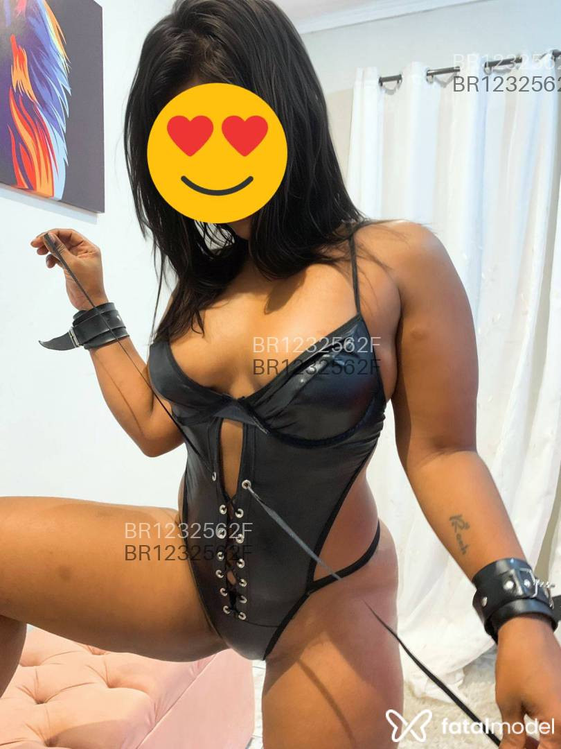 Acompanhante mulher morena (o) de olhos castanhos em Petrolina - Caroline