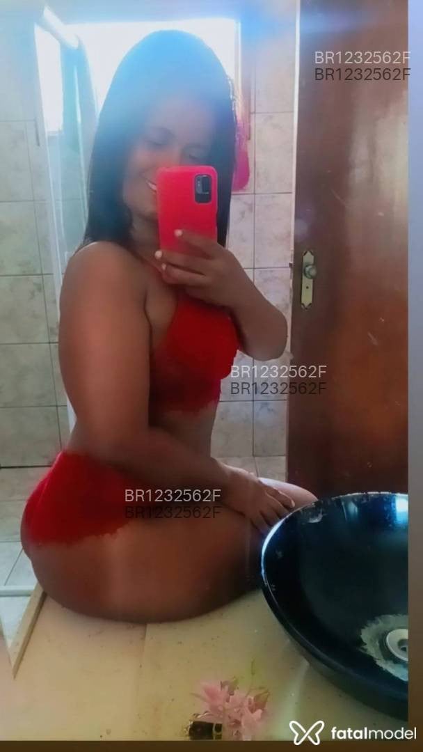Acompanhante mulher morena (o) de olhos castanhos em Petrolina - Caroline
