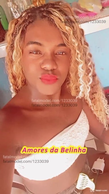 Acompanhante mulher trans loira (o) de olhos castanhos em Dom Eliseu - Laísfaztudo