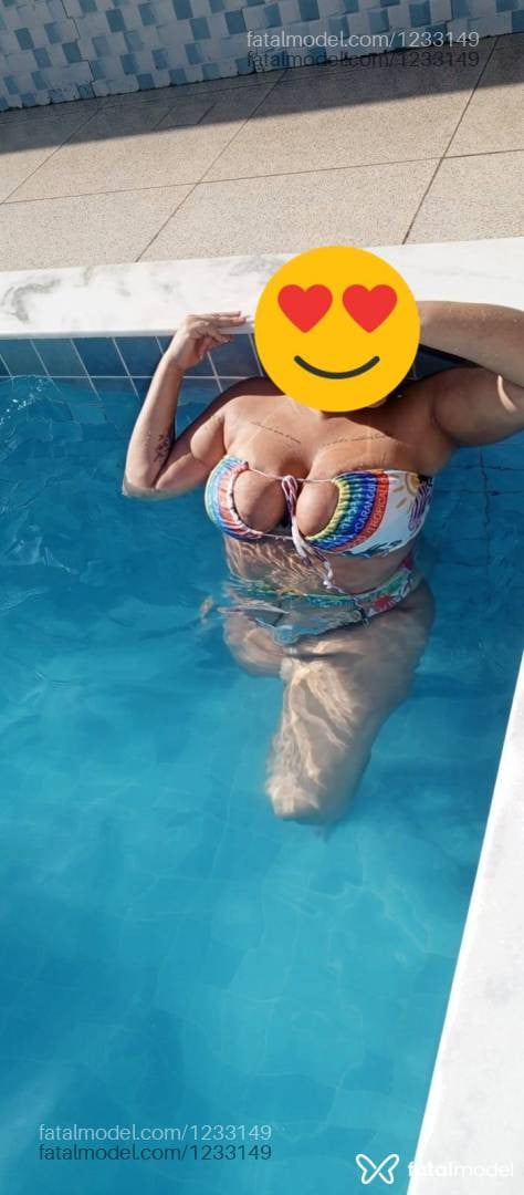 Acompanhante mulher morena (o) de olhos castanhos - Morena Sammy