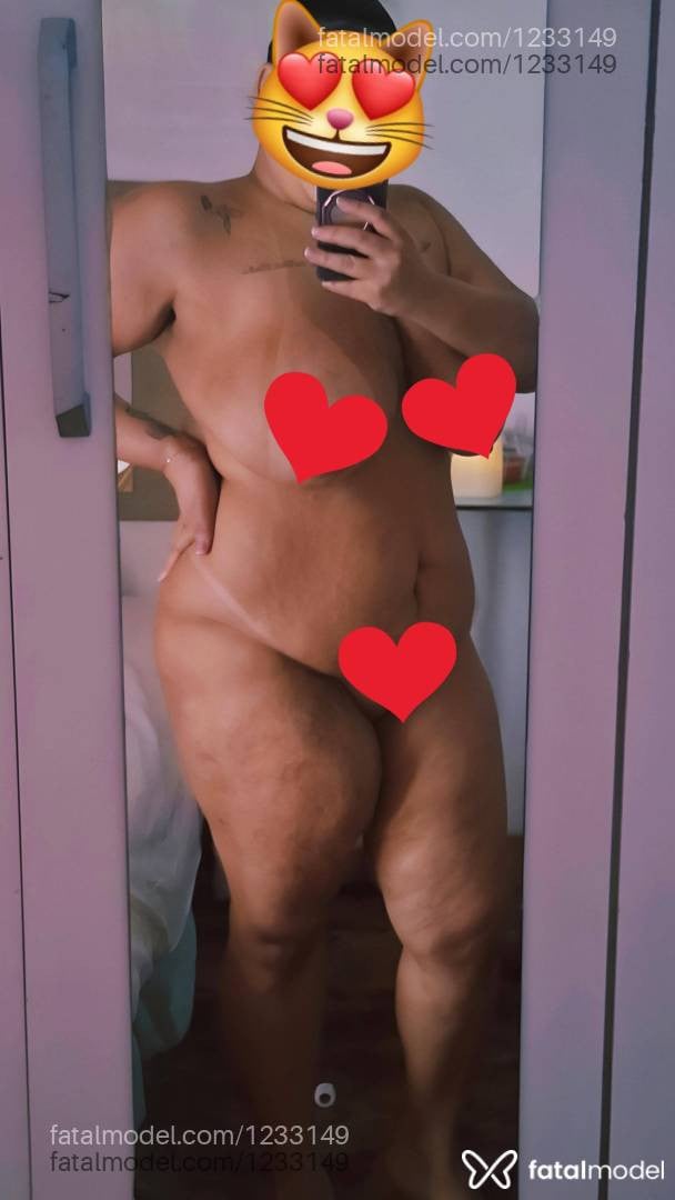 Acompanhante mulher morena (o) de olhos castanhos - Morena Sammy