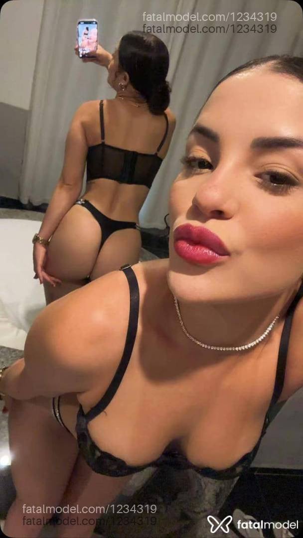 Acompanhante mulher com cabelo castanho de olhos pretos em Ribeirão Preto - Sarah Castro