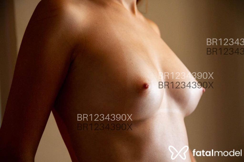Acompanhante mulher com cabelo castanho de olhos pretos em São Paulo - Maria Clara