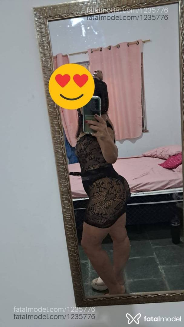 Acompanhante mulher com cabelo castanho de olhos pretos - Yasmim
