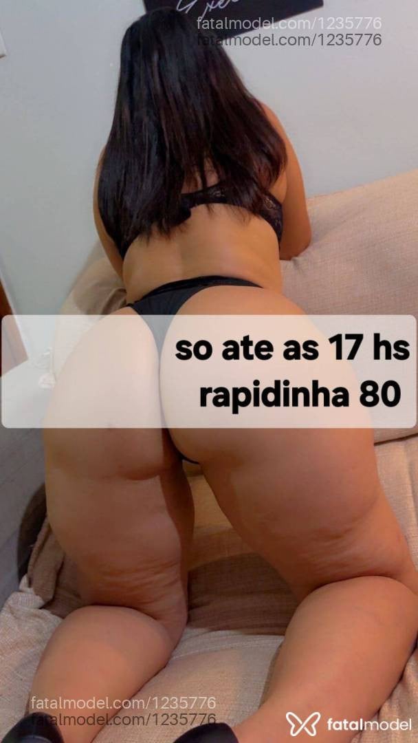 Acompanhante mulher com cabelo castanho de olhos pretos - Yasmim