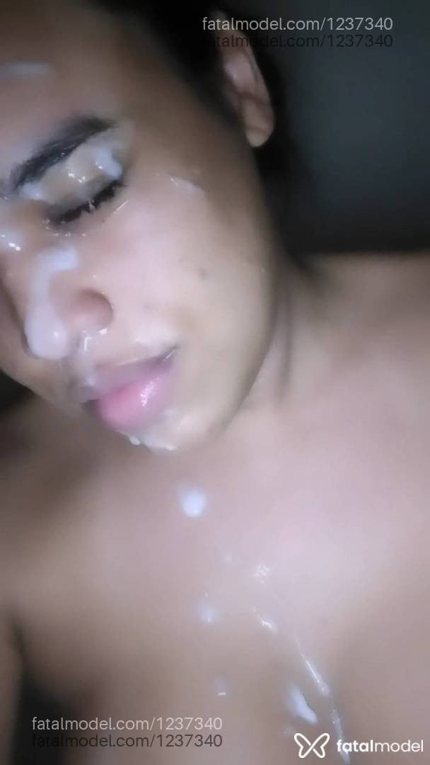 Acompanhante mulher trans morena (o) de olhos castanhos - Nicole