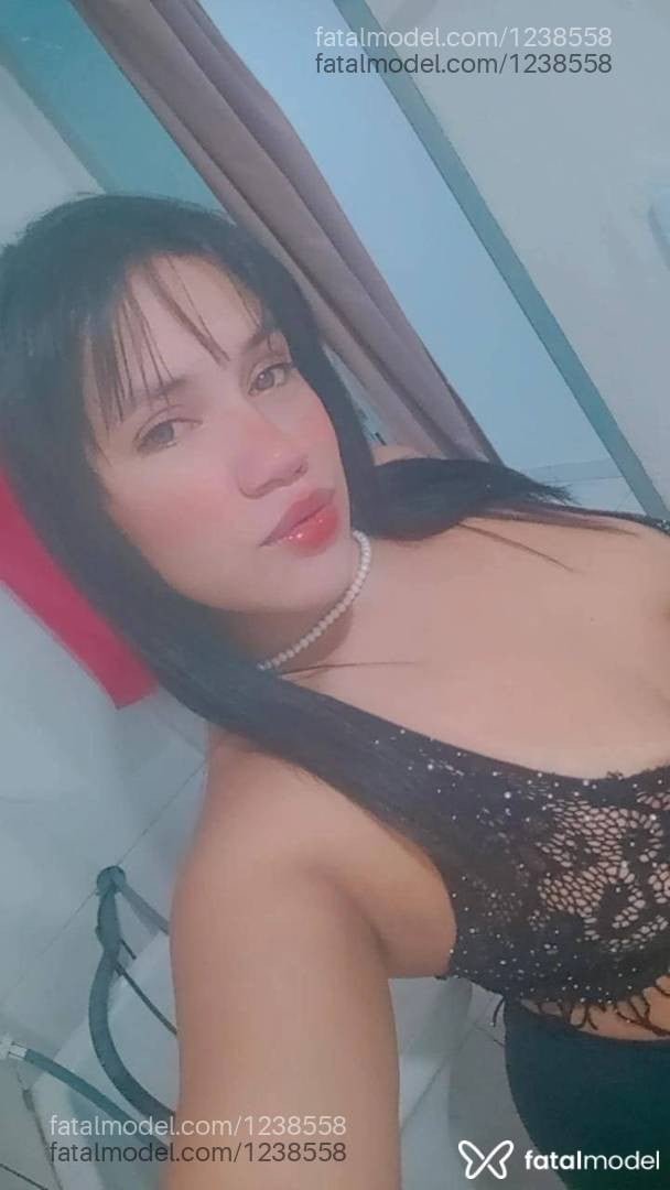 Acompanhante mulher morena (o) de olhos verdes - Lua vitty