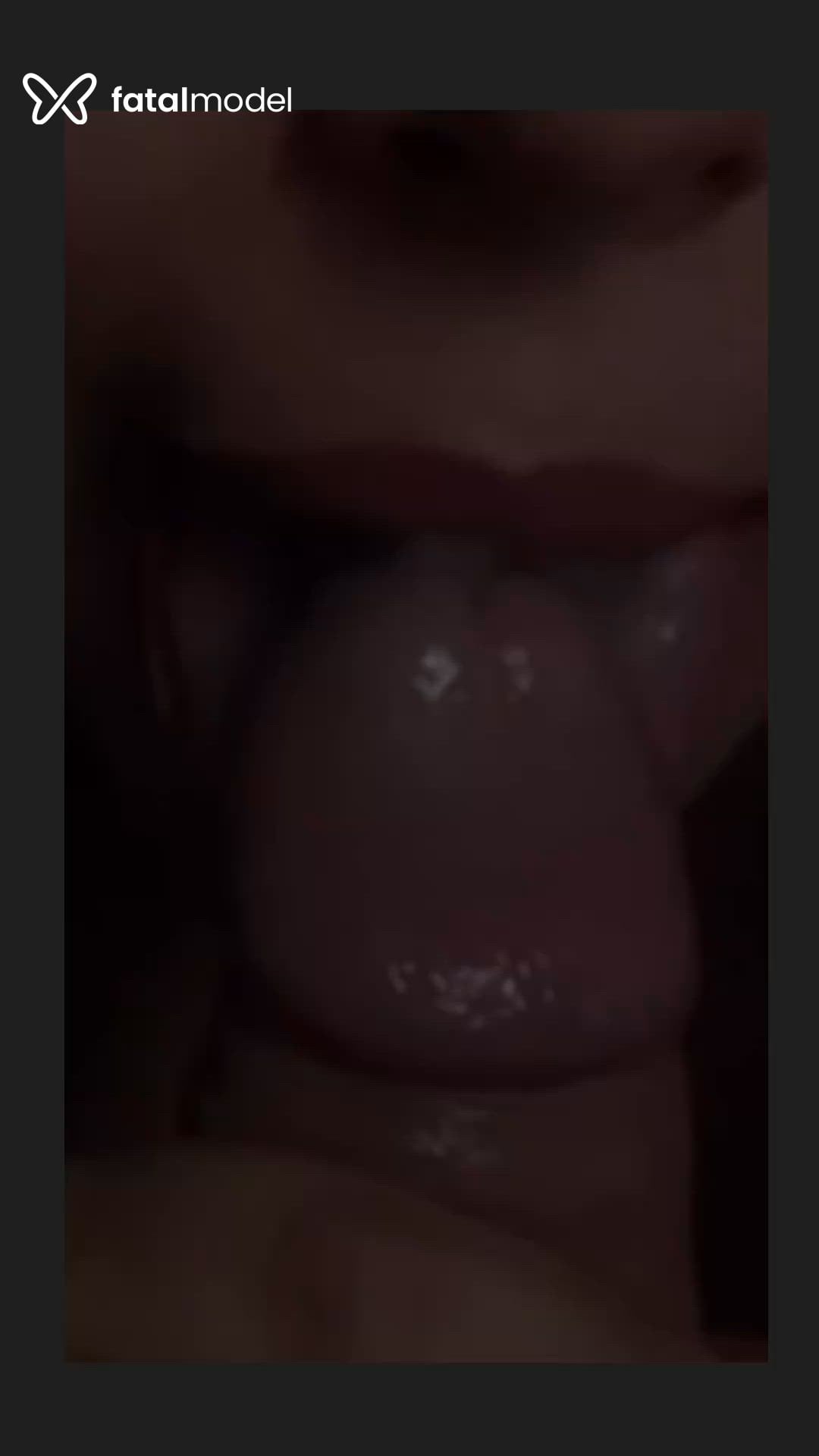 Acompanhante mulher com cabelo castanho de olhos castanhos em Caldas Novas Acompanhante mulher com cabelo castanho de olhos castanhos em Caldas Novas - Camille