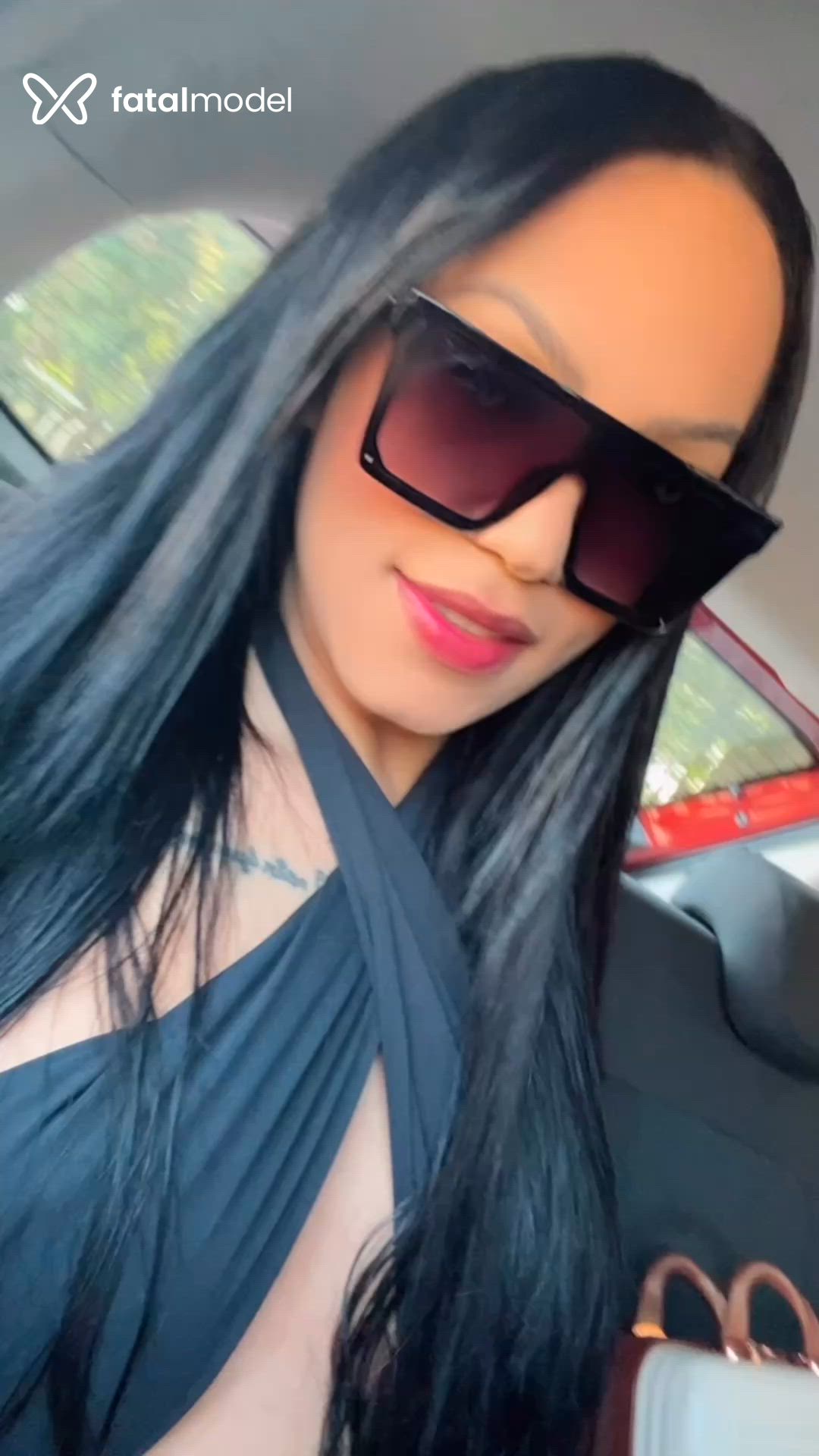 Acompanhante mulher trans morena (o) de olhos castanhos - Ingrid Brito