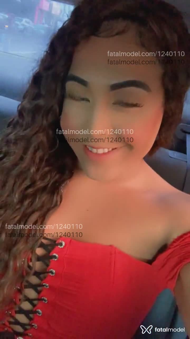Acompanhante mulher trans morena (o) de olhos castanhos em São Paulo - Emmy