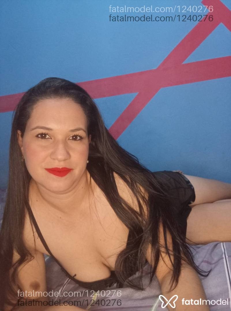 Acompanhante mulher com cabelo castanho de olhos castanhos - Ana Maria