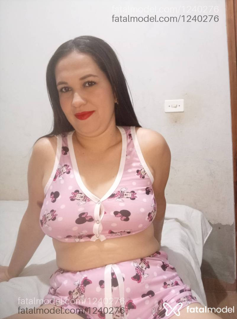 Acompanhante mulher com cabelo castanho de olhos castanhos - Ana Maria
