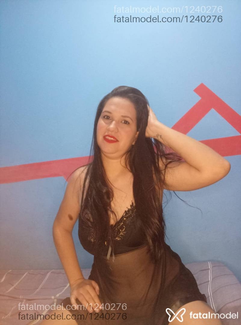 Acompanhante mulher com cabelo castanho de olhos castanhos - Ana Maria