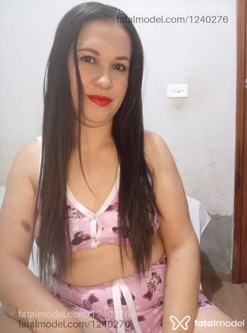 Acompanhante mulher com cabelo castanho de olhos castanhos - Ana Maria