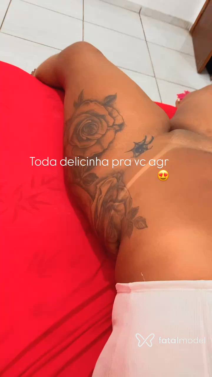 Acompanhante mulher morena (o) de olhos castanhos - Lays Ferreira