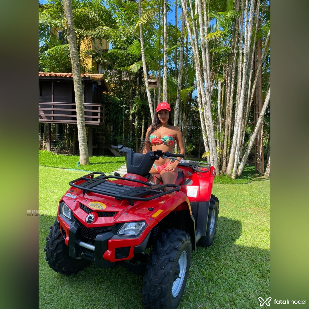 Acompanhante mulher morena (o) de olhos castanhos em Resende - Pérola Santos