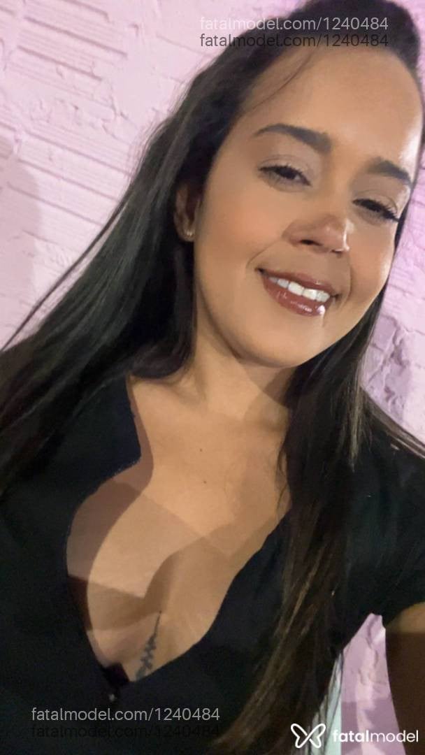 Acompanhante mulher morena (o) de olhos castanhos em Tapurah - Ellena