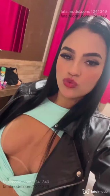 Acompanhante mulher morena (o) de olhos castanhos em Marília Acompanhante mulher morena (o) de olhos castanhos em Marília - Joyce