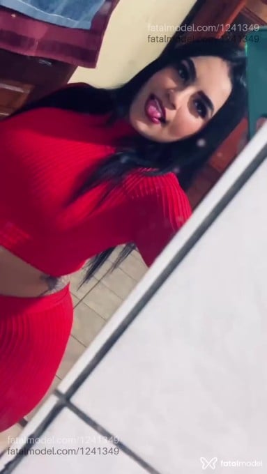 Acompanhante mulher morena (o) de olhos castanhos em Marília Acompanhante mulher morena (o) de olhos castanhos em Marília - Joyce