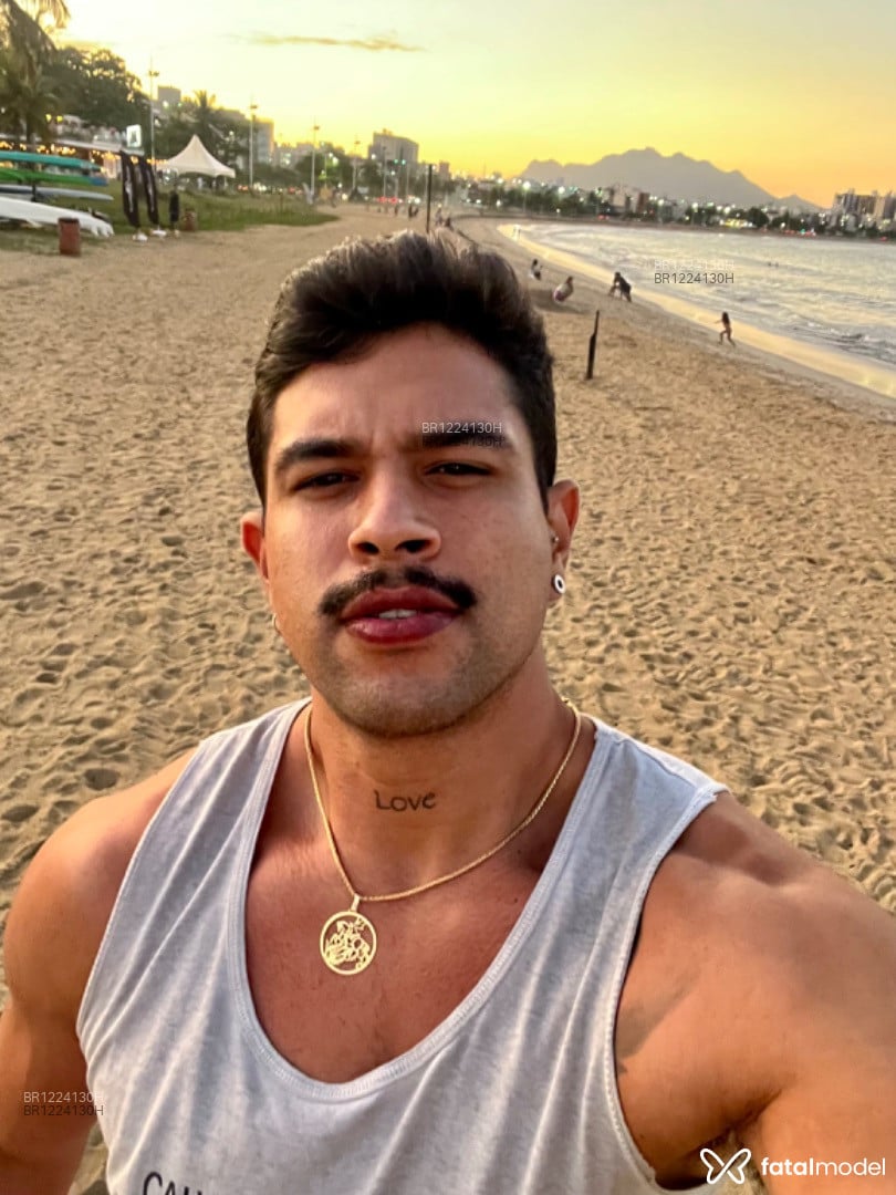 Acompanhante homem morena (o) de olhos castanhos em Rio de Janeiro Acompanhante homem morena (o) de olhos castanhos em Rio de Janeiro - Ricardo Queiroz